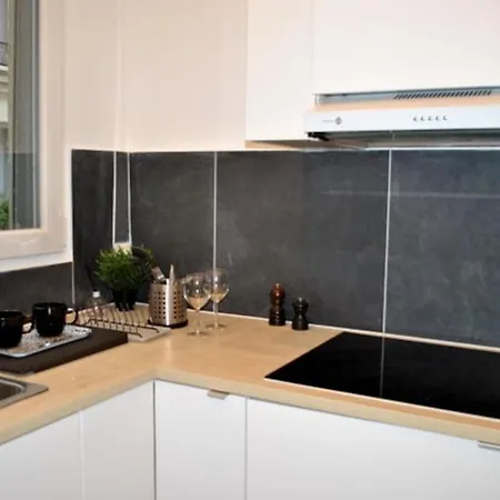De 80 M² Proche Gare Du Nord Apartment *